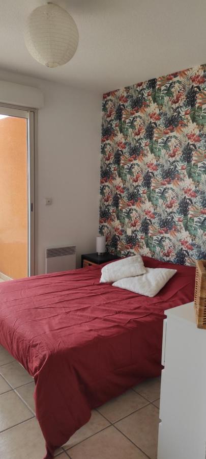 Appartement Avec Grande Terrasse A 15 Mn De La Mer Saint-Estève Exterior foto